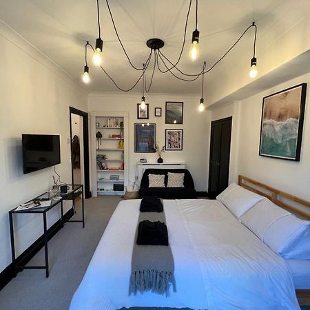 Stylish Central Basement Studio, With Outdoor Space Hove Esterno foto