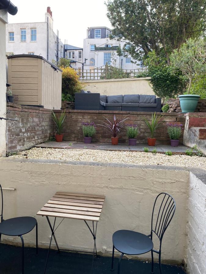 Stylish Central Basement Studio, With Outdoor Space Hove Esterno foto
